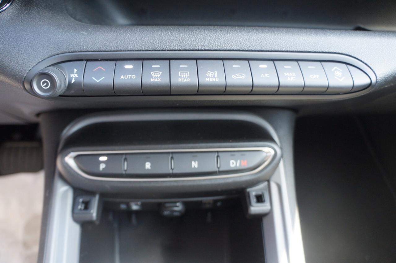 Jeep Avenger 1.2 Turbo 100 CV MHEV Longitude INFORTAINMENT + WINTER PACK