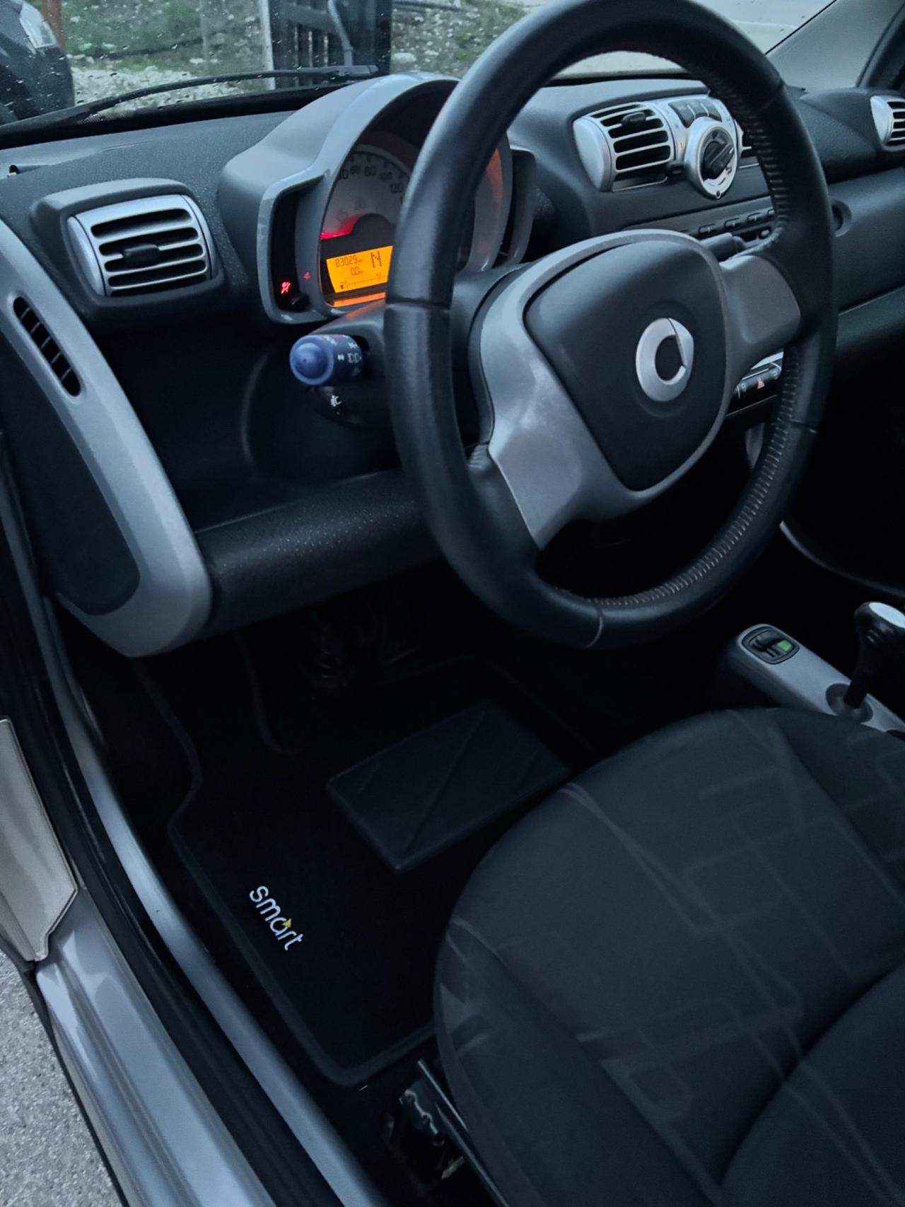 Smart ForTwo 1000 52 kW coupé pure