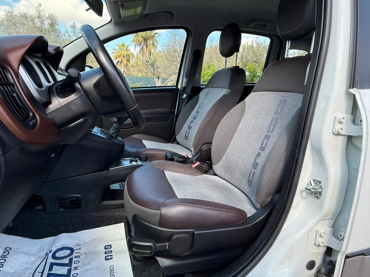 Fiat Panda 1.3MJT 80CV S&S CROSS/TREKKING PELLE CLIMA