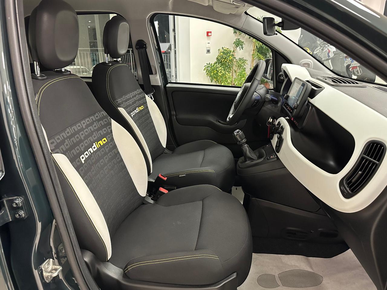 Fiat Panda 1.0 FireFly Hybrid Pandina 70 CV - 2025