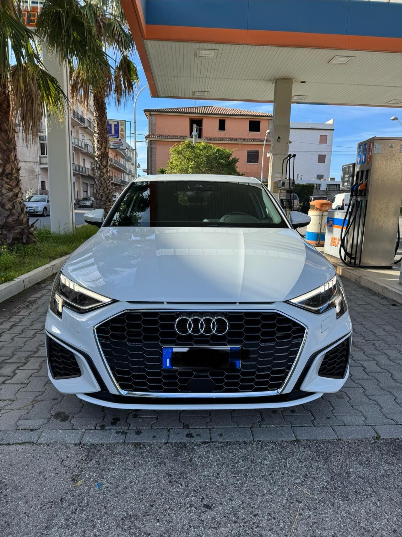 Audi A3 SPB 30 TDI S line edition