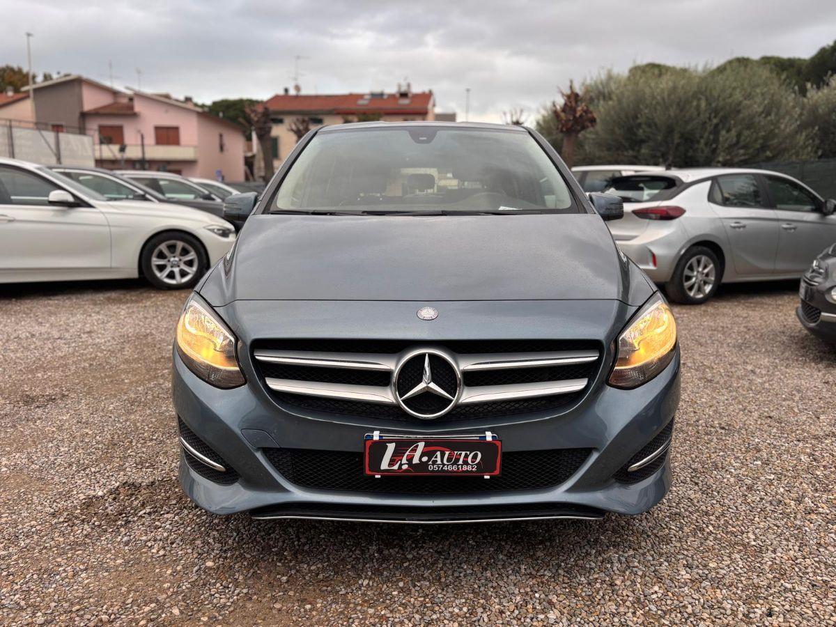 MERCEDES - Classe B - B 200 Automatic 4Matic Premium
