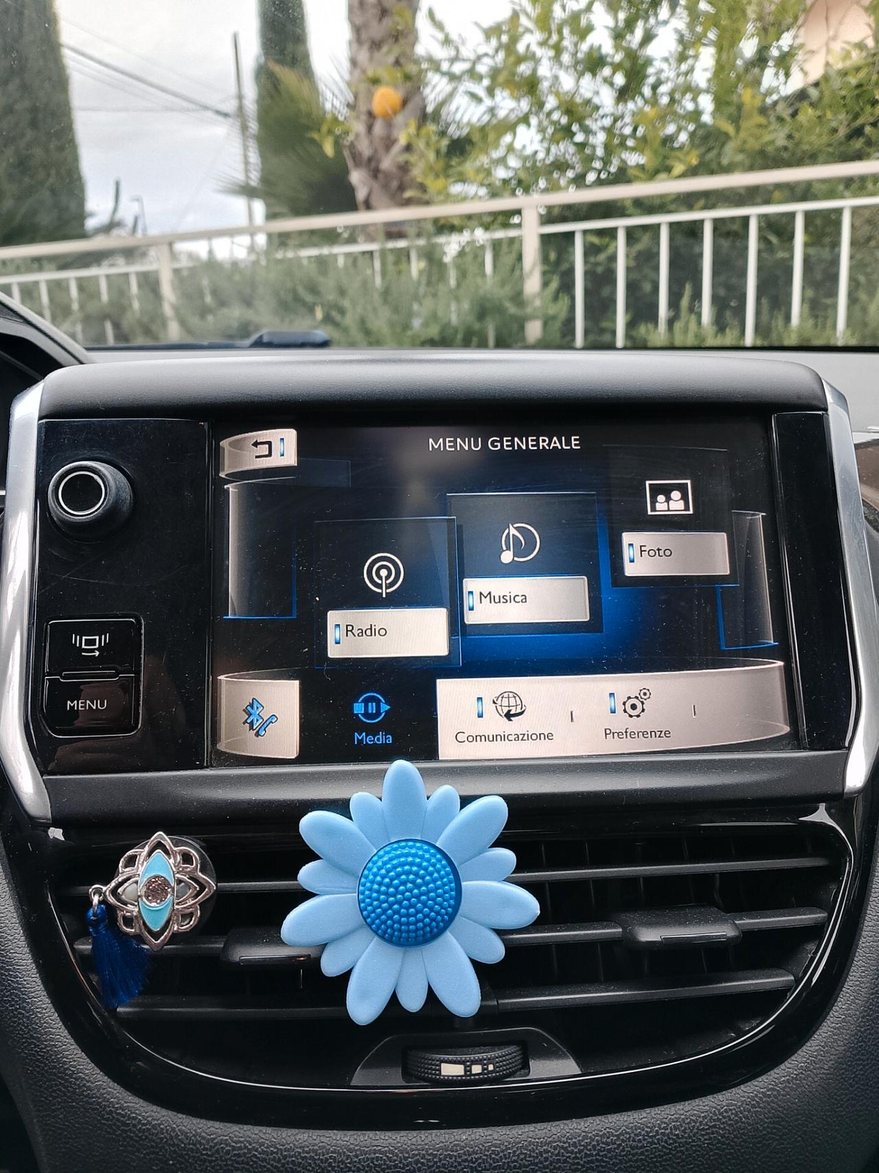 Peugeot 208 1.4 HDi 68 CV 5 porte Allure