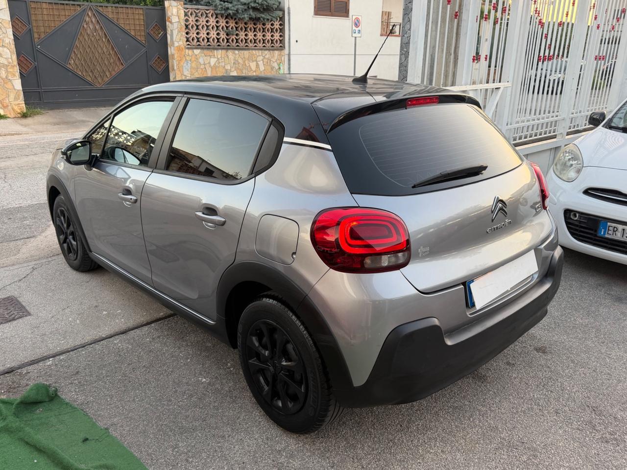 Citroen C3 CAMBIO AUTOMATICO PureTech 110 S&S Shine