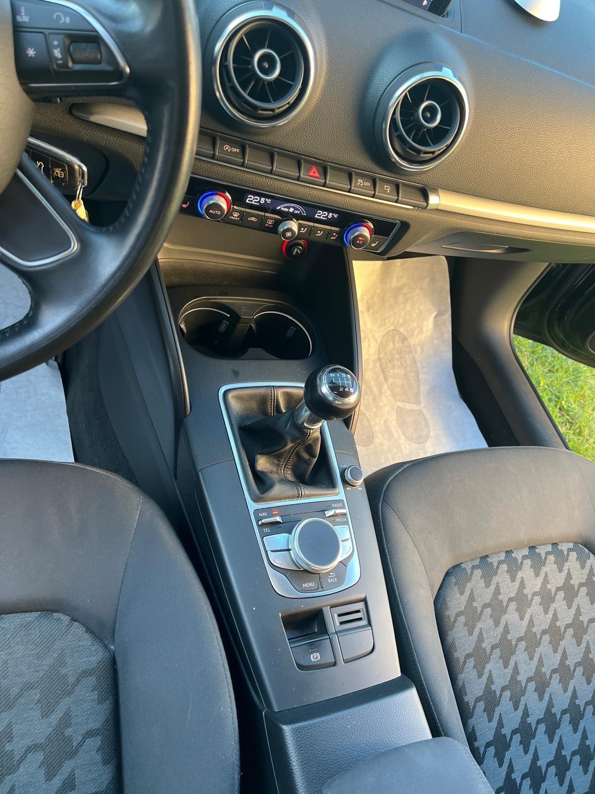 Audi A3 1.6 TDI clean diesel Ambition