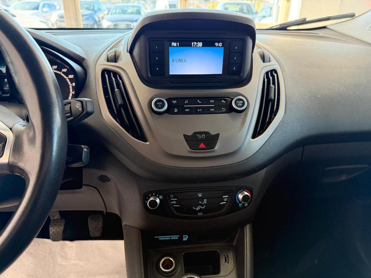 Ford Tourneo Courier 1.5 TDCI 2019