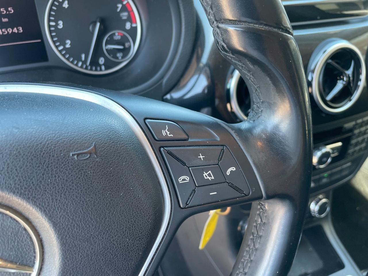 Mercedes-benz B 180 Premium UNICO PROPRIETARIO
