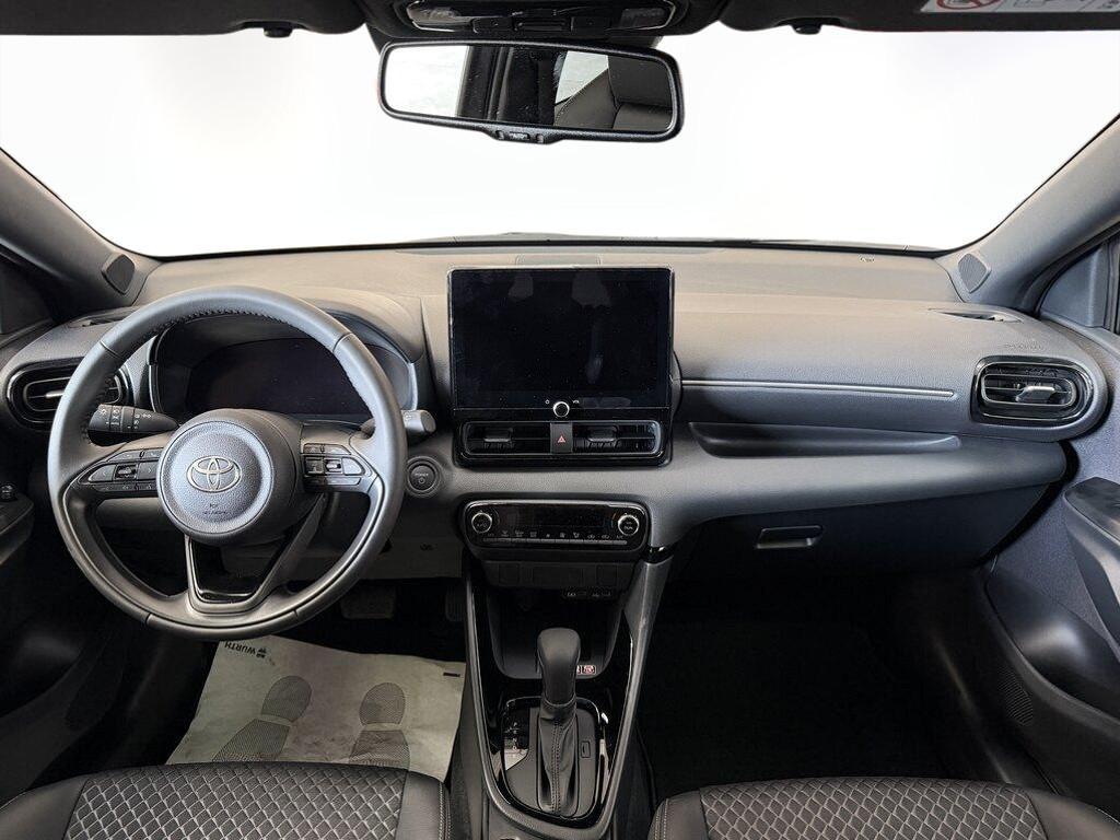 Toyota Yaris 1.5 Hybrid 130 Lounge E-CVT