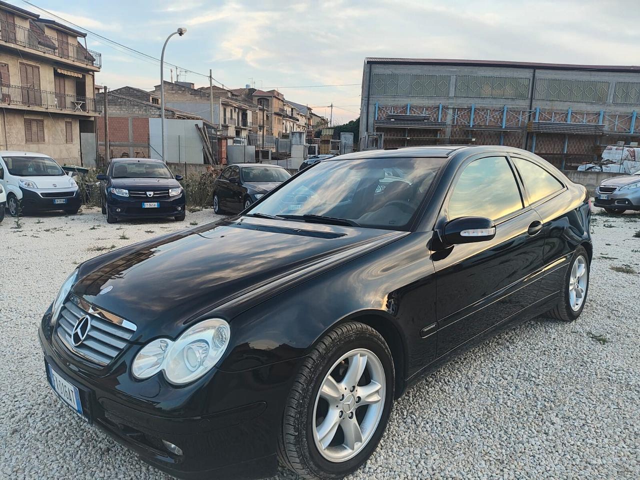 Mercedes-benz C 220 CDI sport coupe 120mila km