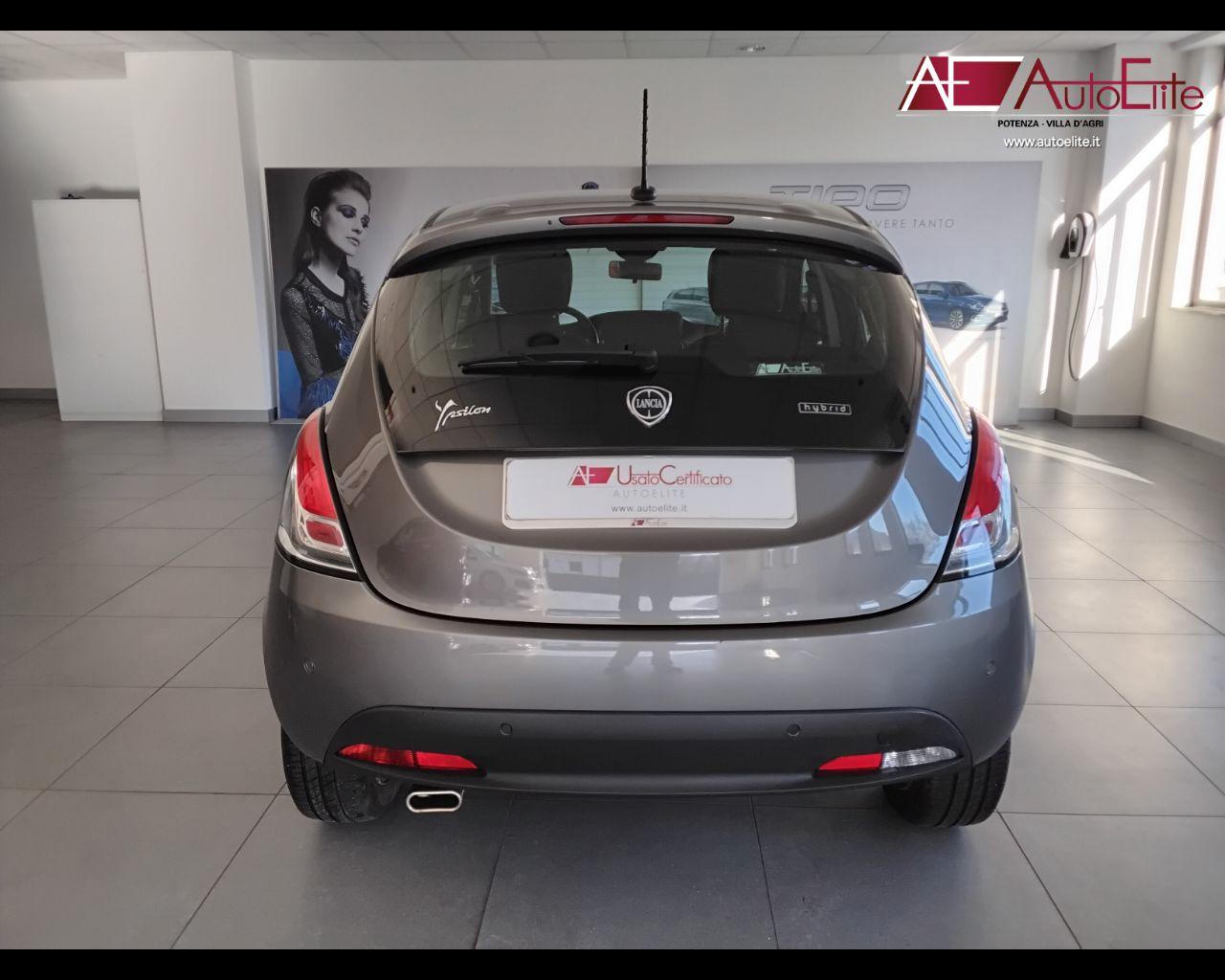 LANCIA Ypsilon 1.0 FireFly 5 porte S&S Hybrid Gold