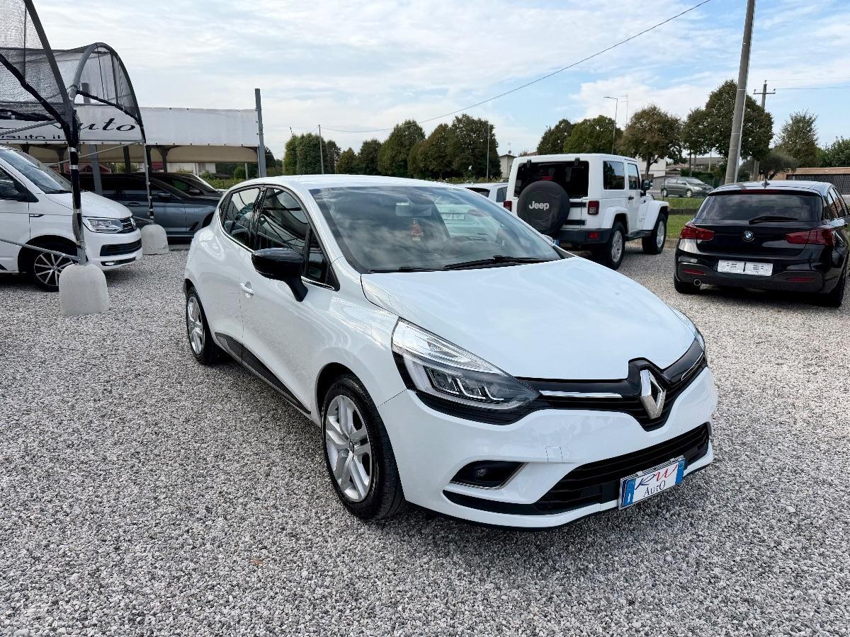 Renault Clio 0.9 tce Moschino Intens 90cv