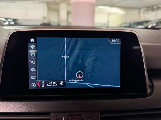 BMW 220 i Active Tourer Advantage automatica