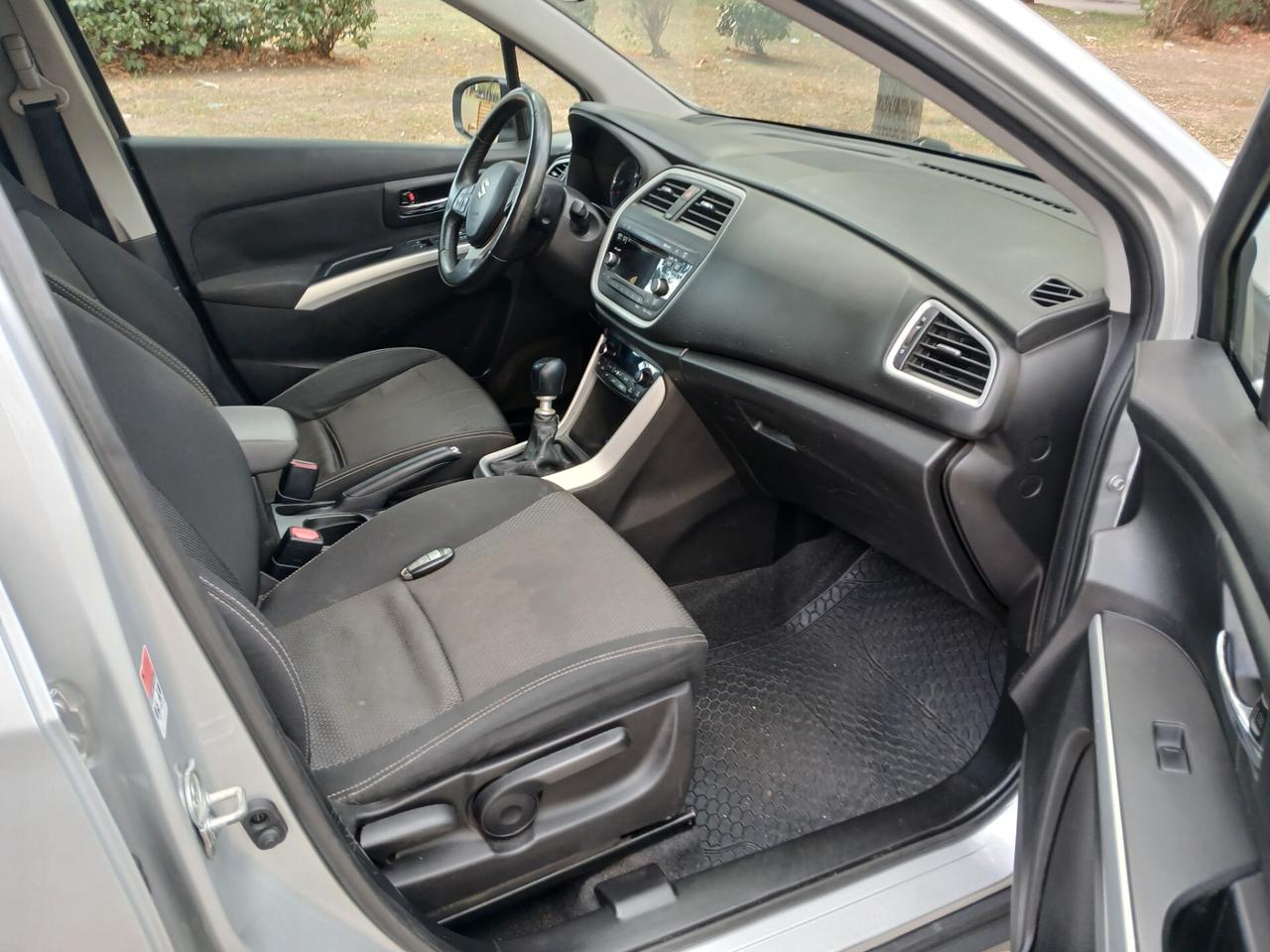 Suzuki S-Cross 1.6 DDiS Start&Stop 4WD All Grip Top