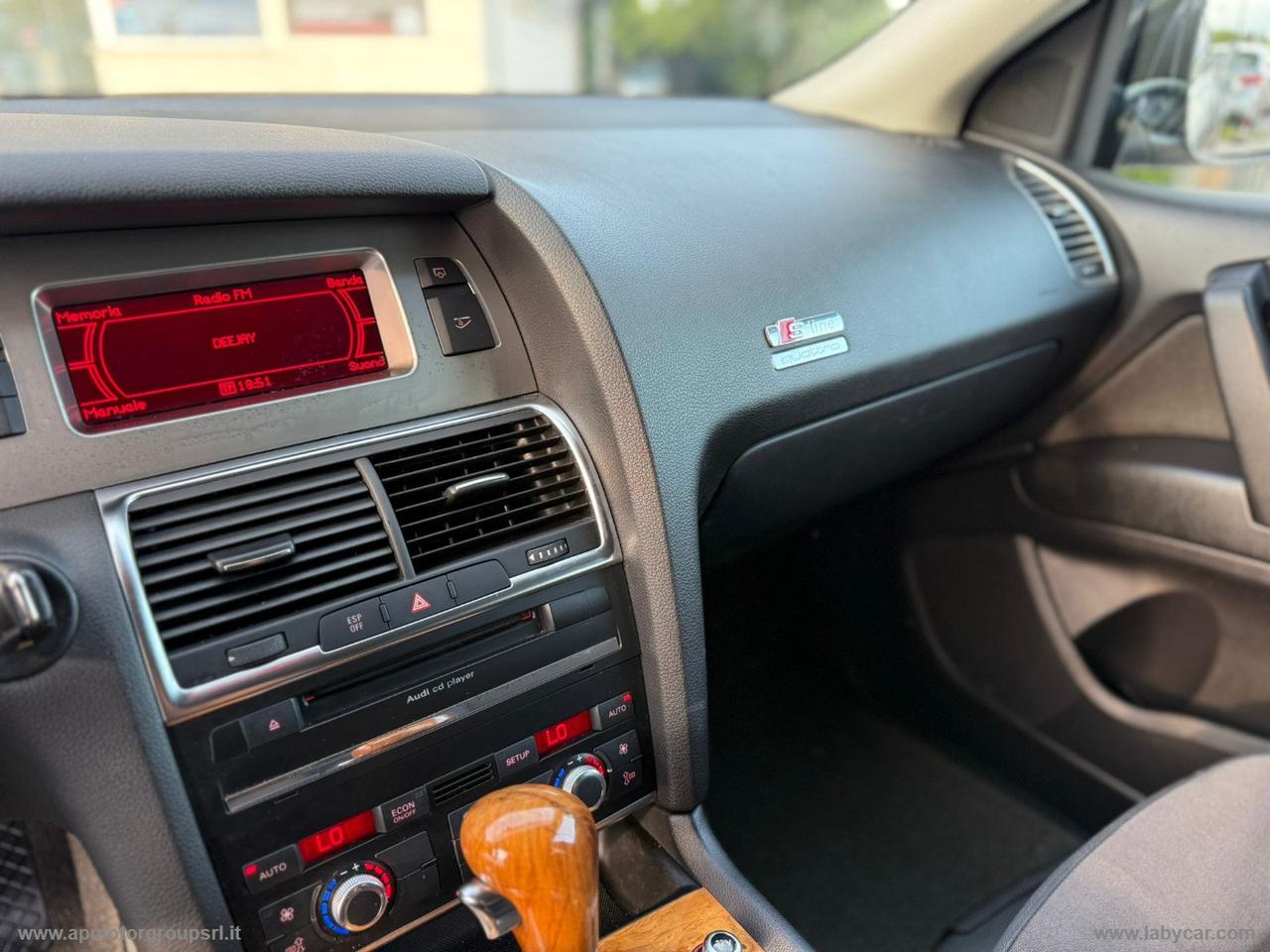 AUDI Q7 3.0 TDI 233CV quattro tiptronic