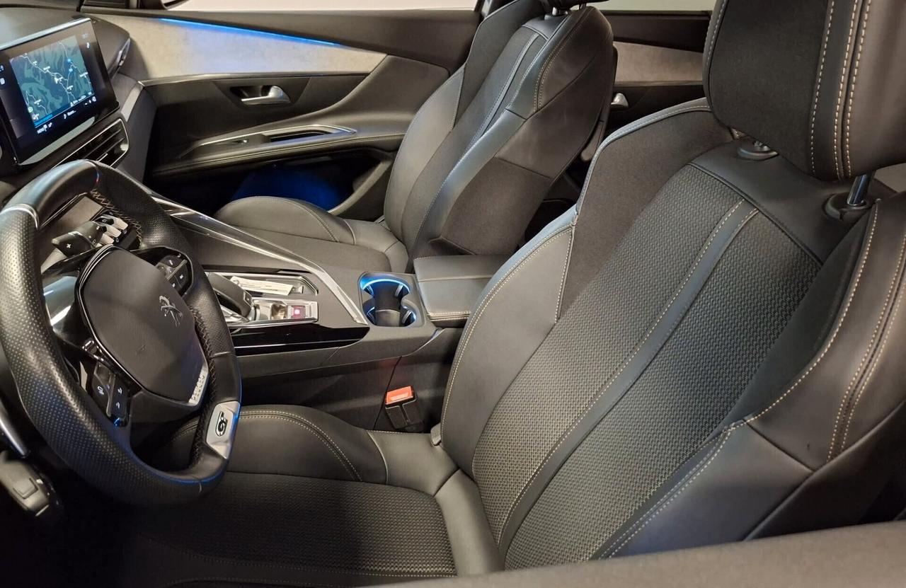 Peugeot 5008 BlueHDi 130 EAT8 GT Tetto panoramico