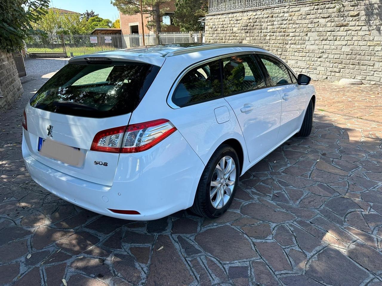 Peugeot 508 BlueHDi 120 S&S SW Business