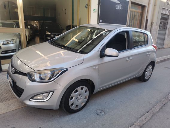 Hyundai i20 1.2 5p. Econext Sound Edition GPL