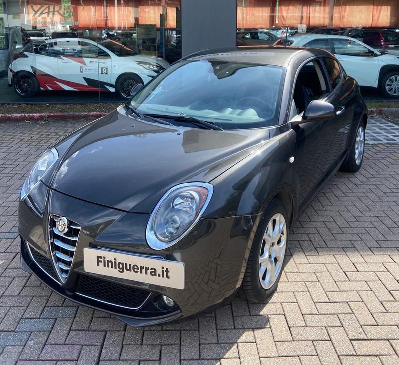 Alfa Romeo MiTo MiTo 0.9 T 105 CV T/A S&amp;S Distinctive