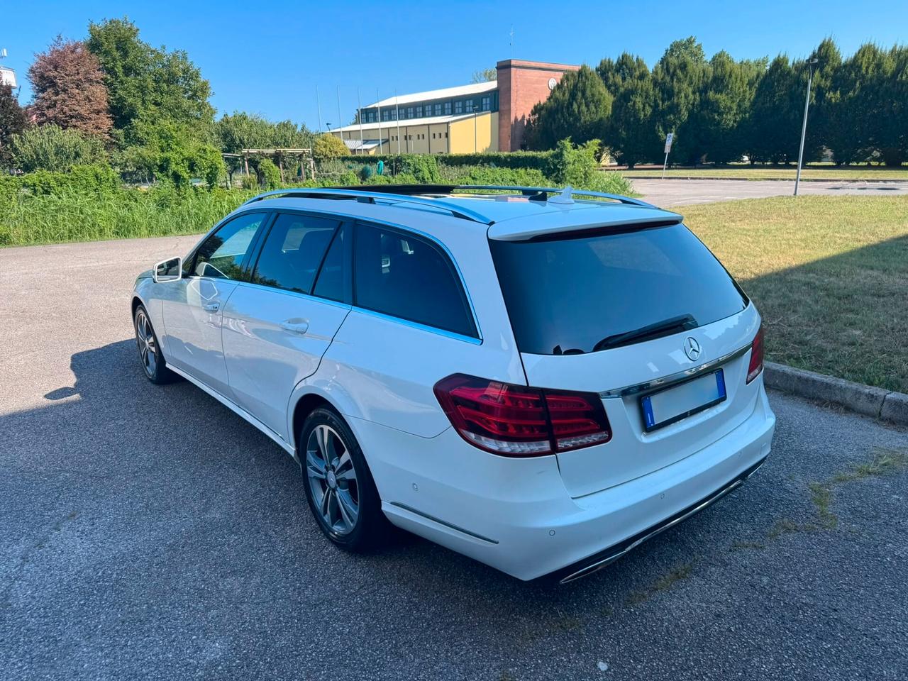 Mercedes-benz E 220 BlueTEC S.W. Premium
