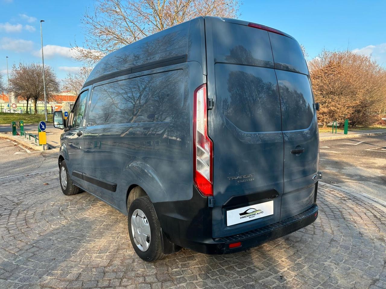 Ford Tourneo Custom IVA ESPOSTA