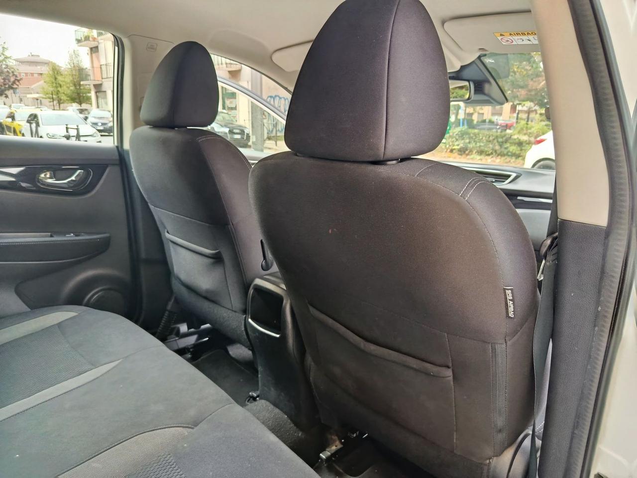 Nissan Qashqai 1.3 DIG-T Business #6833