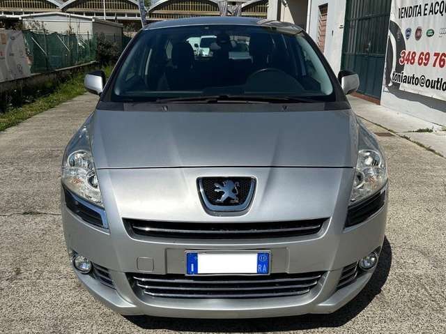 Peugeot 5008 1.6 HDI - 12 MESI DI GARANZIA -