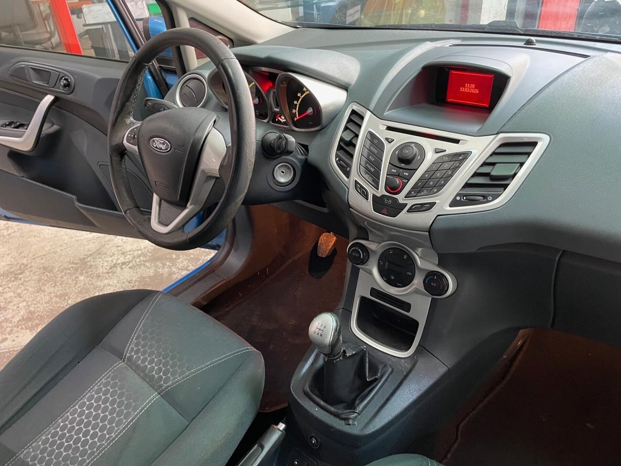 Ford Fiesta 1.4 5 porte Bz.- GPL Titanium