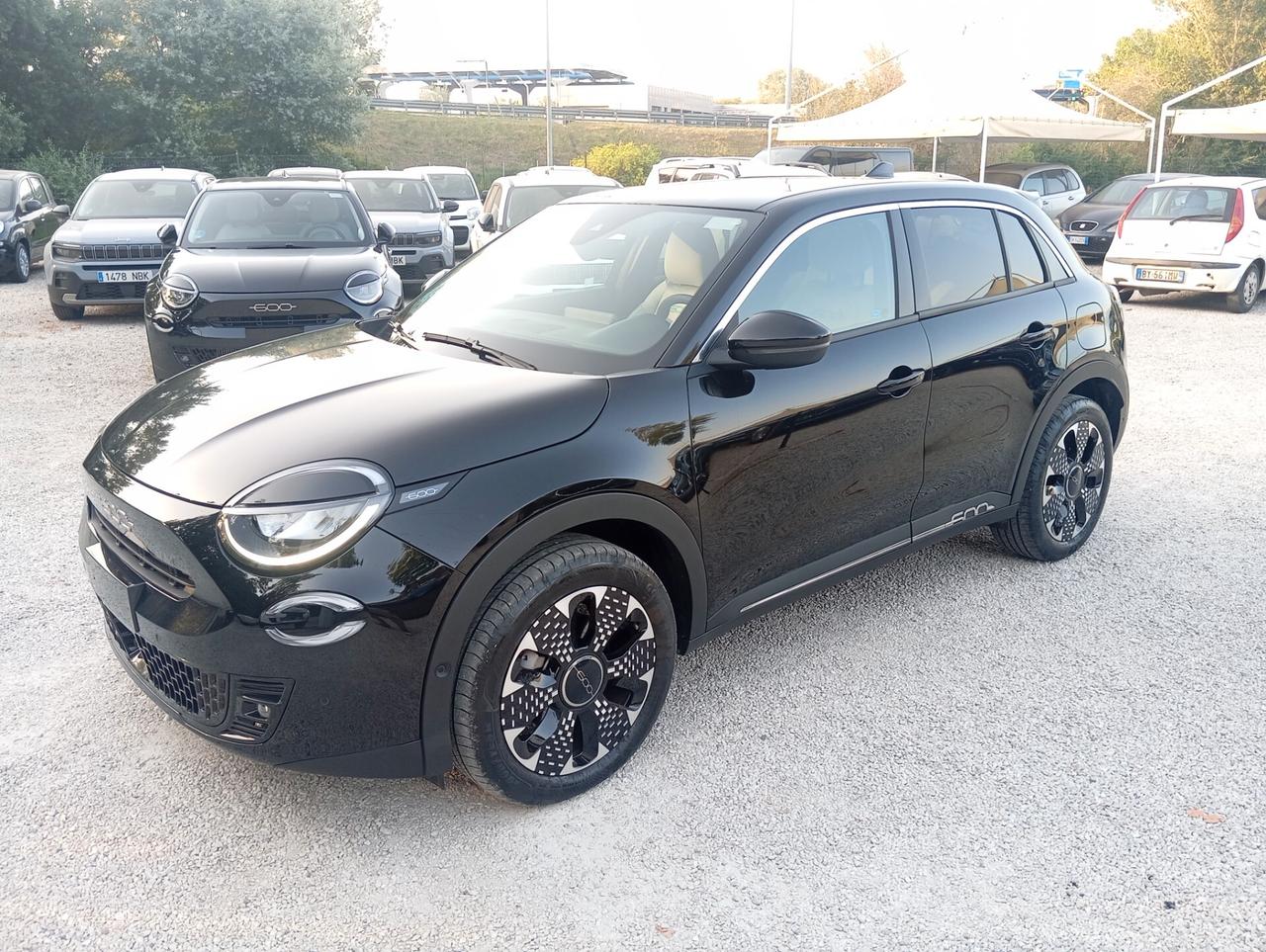 Fiat 600 Hybrid 110 CV DCT MHEV La Prima