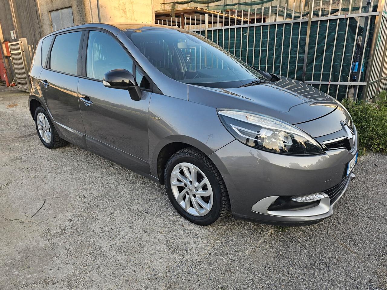 Renault Scenic Scénic XMod 1.6 Wave