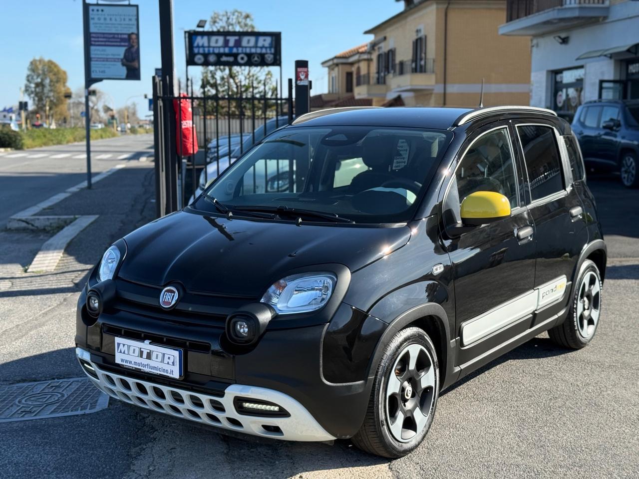 Fiat Panda Pandina Cross 1.0 firefly 70cv hybrid Nero Cinema