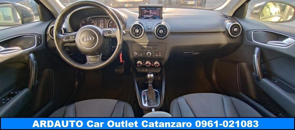 Audi A1 1.6 Tdi 90 cv Ambition S-tronic 5 Pt