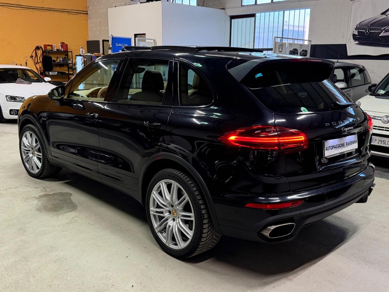 Porsche Cayenne 3.0 Diesel CHRONO TETTO