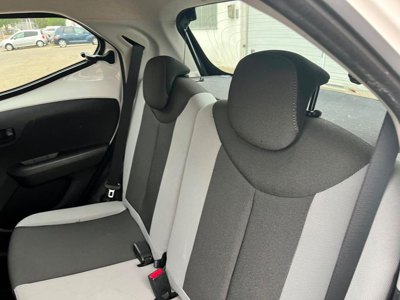 Toyota Aygo 1.0benz 2015 163.000km neopatentati