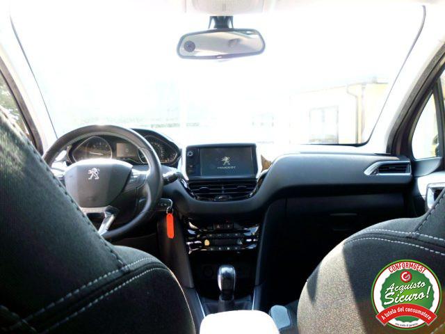 PEUGEOT 208 1.4 8V HDi 68CV 5p. Allure