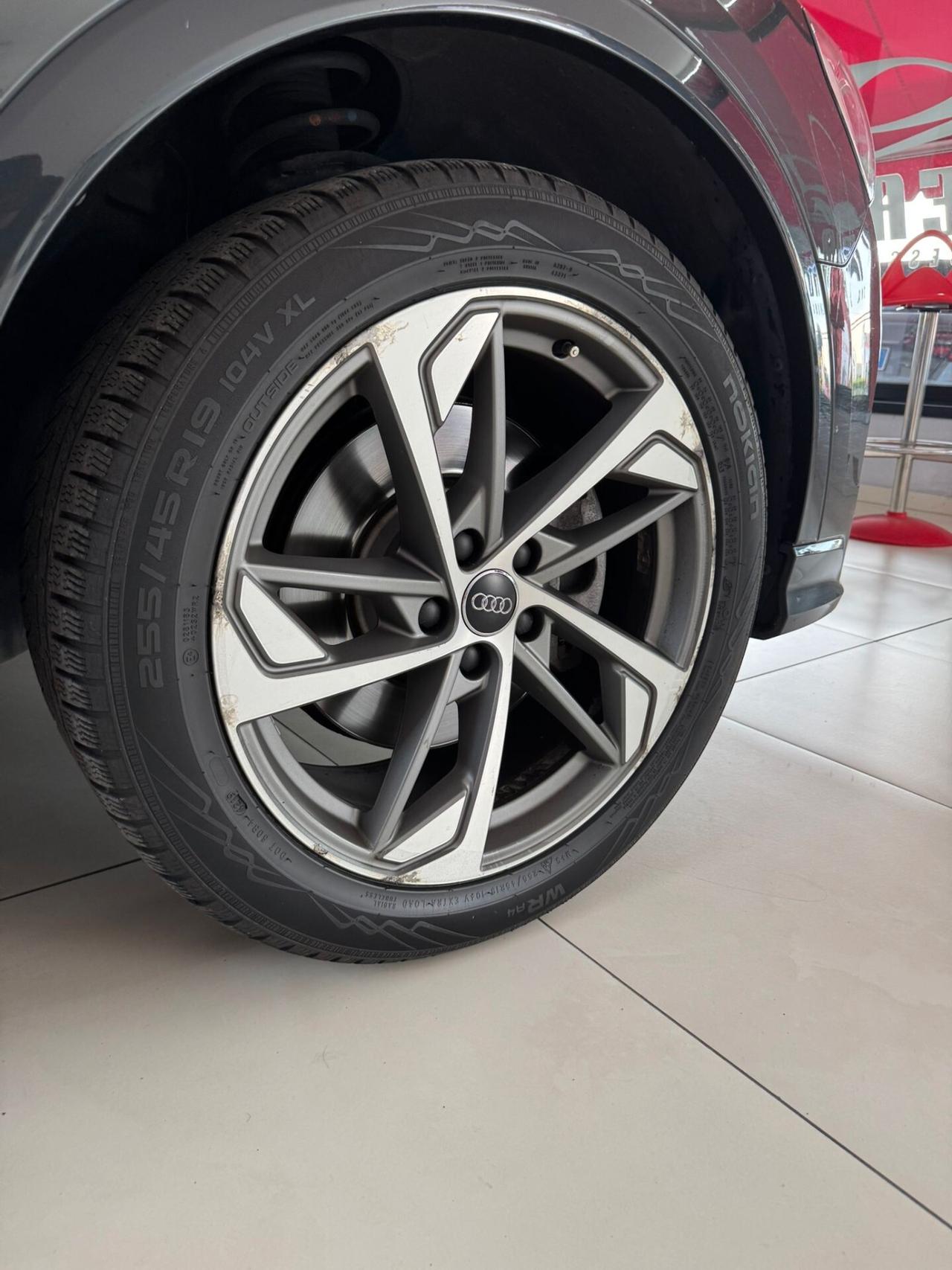 Audi Q3 SPB 45 TFSI quattro S tronic Business Plus