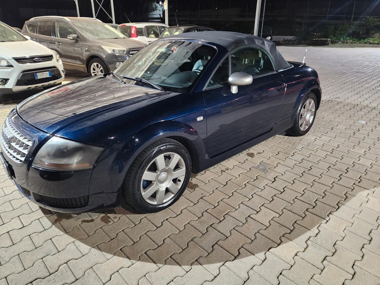 Audi TT CABRIOLET 180CV TURBO
