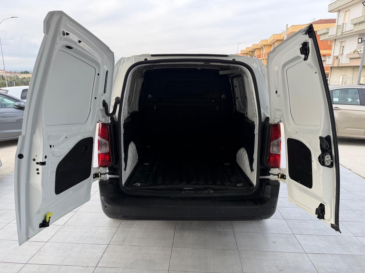 Peugeot Partner BlueHDi 100 L1 Furgone Premium