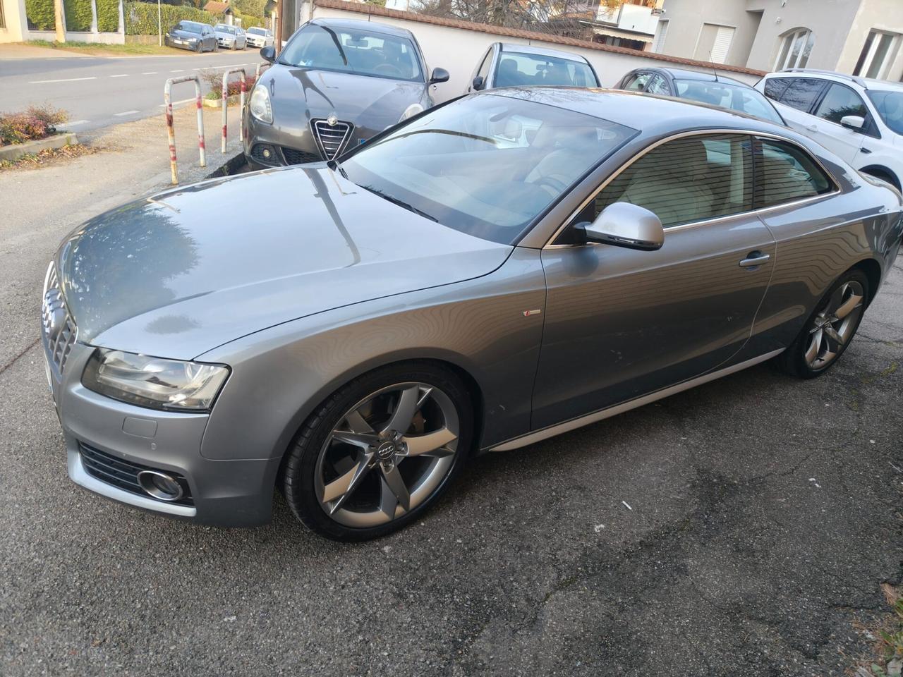 Audi A5 2.0 TFSI 180 CV