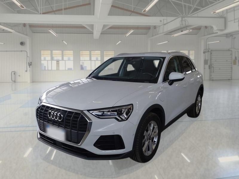 AUDI Q3 45 TFSI E S TRONIC BUSINESS SUV
