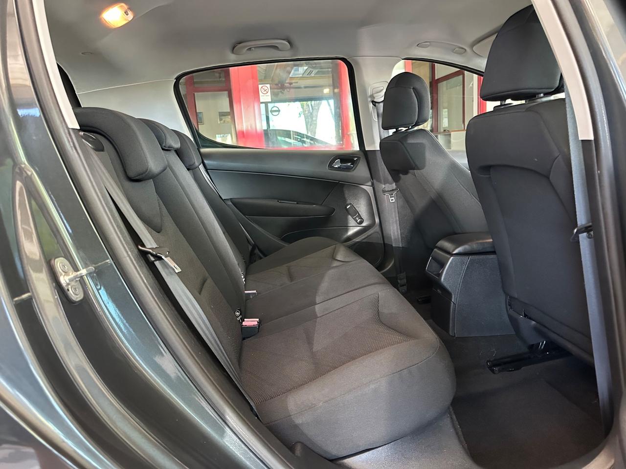 Peugeot 308 1.4 VTi 95CV 5p. Premium