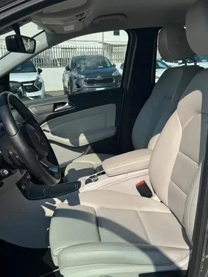 Mercedes-benz B 180 d Premium