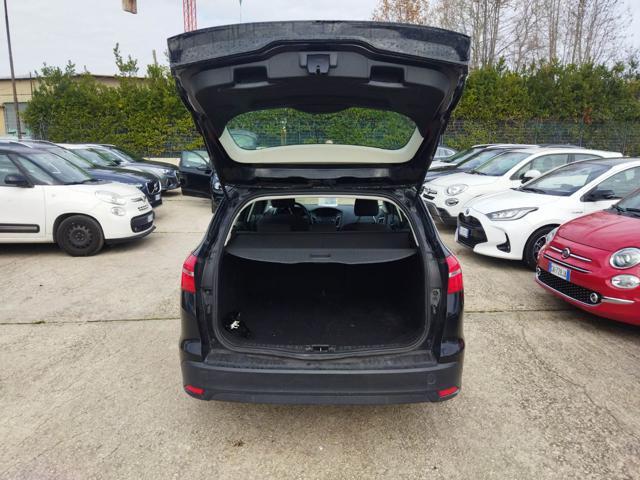 FORD Focus 1.5d 120cv CRUISE CONTROL CLIMA AUTO CERCHI LEGA