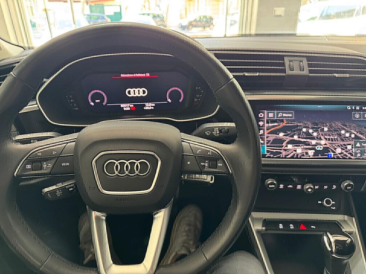 Audi Q3 35 TDI S tronic Business Advanced