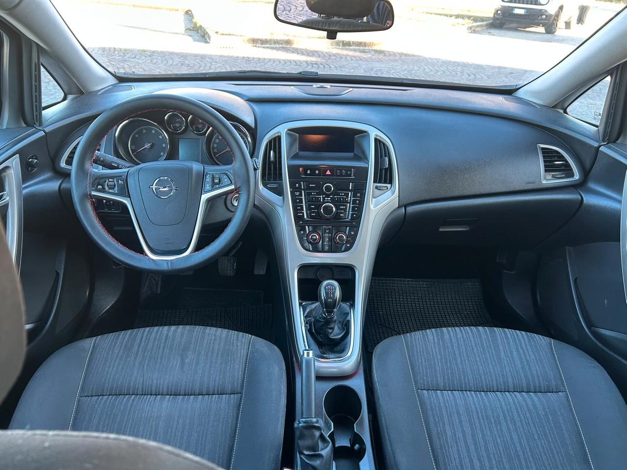 Opel Astra 1.3 CDTI 95CV Sports