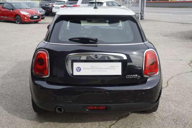 MINI Cooper D 1.5 5 porte CAMBIO AUTOMATICO