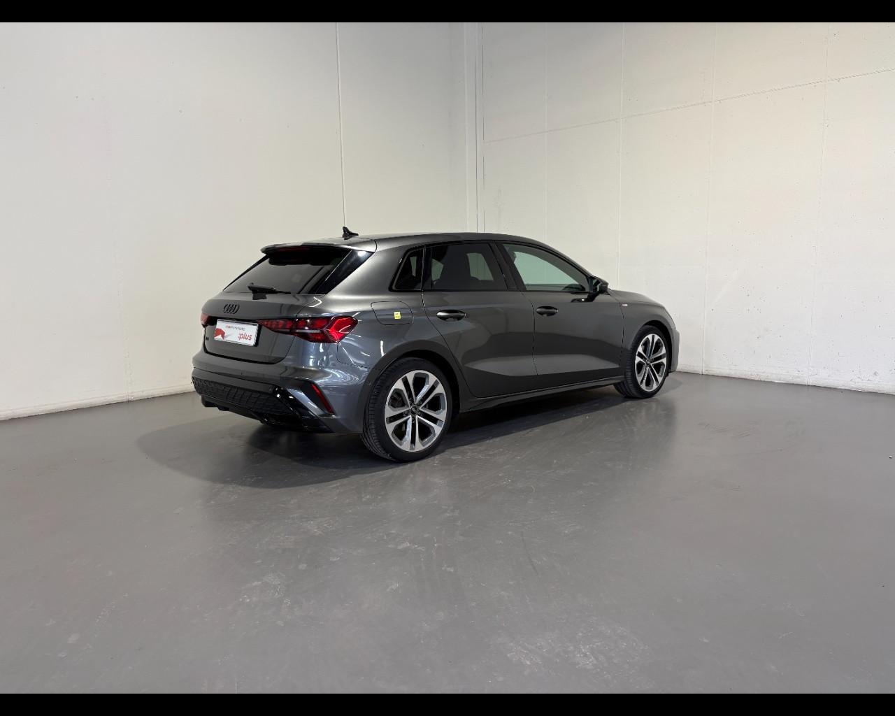 AUDI A3 SPORTBACK 2.0 TDI S-TRONIC S-LINE EDITION