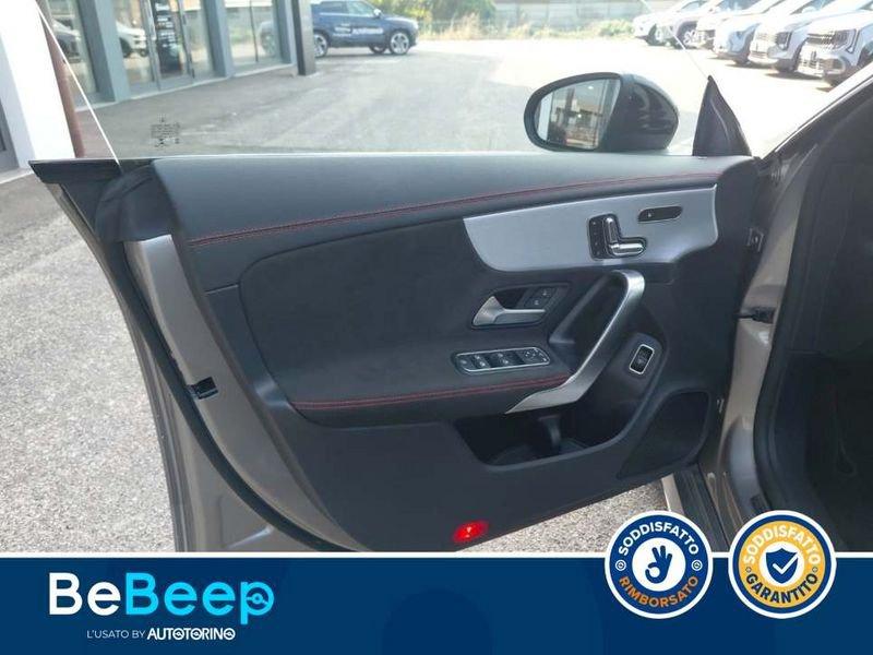 Mercedes-Benz CLA COUPE 220 PREMIUM 4MATIC AUTO