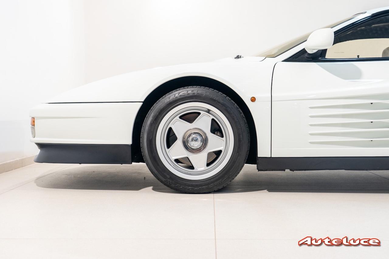 Ferrari Testarossa | Prezzo su richiesta