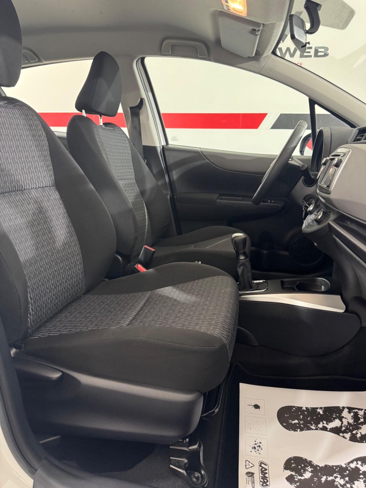 Toyota Yaris 1.0 5 porte Lounge