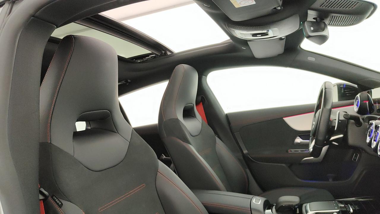 Mercedes-Benz CLA Shooting Brake AMG 35 4matic auto